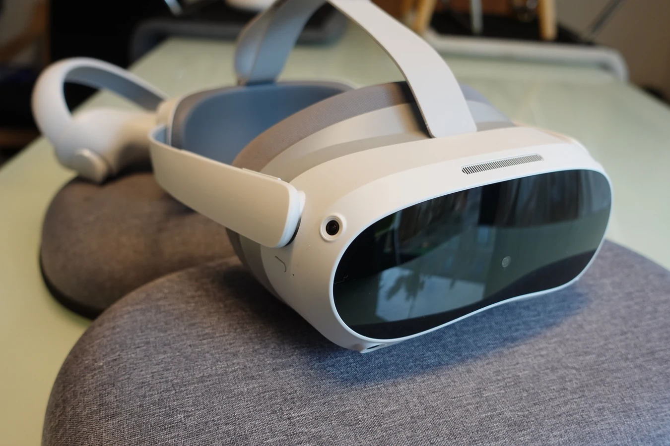 PICO 4：仕様、価格、FOV、ソース | VR Headset Picker